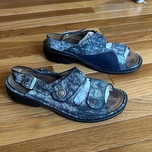Finn Comfort Isera Sandal size 40